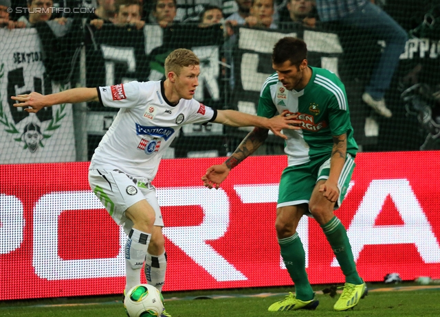 Rapid Wien - Sturm Graz
Oesterreichische Fussball Bundesliga, 12. Runde, SK Rapid Wien - SK Sturm Graz, Gerhard Hanappi Stadion Wien, 20.10.2013. 

Foto zeigt Florian Kainz (Sturm)
