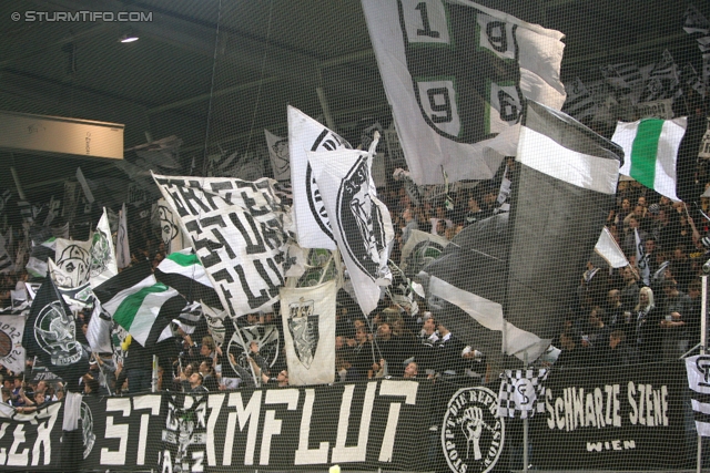 Sturm Graz - Admira
Oesterreichische Fussball Bundesliga, 13. Runde, SK Sturm Graz - FC Admira Wacker Moedling, Stadion Liebenau Graz, 26.10.2013. 

Foto zeigt Fans von Sturm
