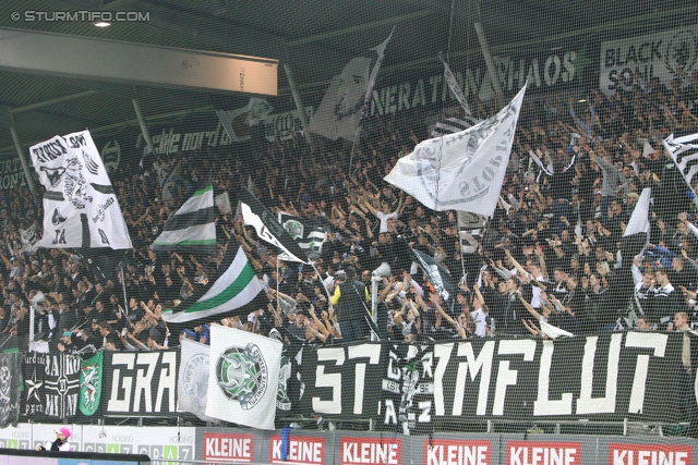 Sturm Graz - Admira
Oesterreichische Fussball Bundesliga, 13. Runde, SK Sturm Graz - FC Admira Wacker Moedling, Stadion Liebenau Graz, 26.10.2013. 

Foto zeigt Fans von Sturm
