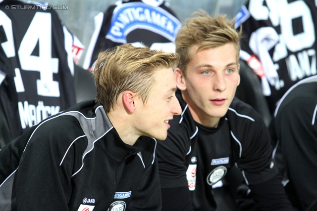 Sturm Graz - Admira
Oesterreichische Fussball Bundesliga, 13. Runde, SK Sturm Graz - FC Admira Wacker Moedling, Stadion Liebenau Graz, 26.10.2013. 

Foto zeigt Andreas Fischer (Sturm) und Marc Andre Schmerboeck (Sturm)
