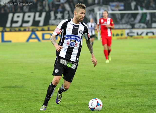 Sturm Graz - Admira
Oesterreichische Fussball Bundesliga, 13. Runde, SK Sturm Graz - FC Admira Wacker Moedling, Stadion Liebenau Graz, 26.10.2013. 

Foto zeigt Patrick Wolf (Sturm)
