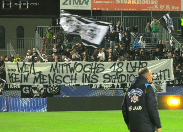 Austria Lustenau - Sturm Graz
OEFB Cup, Achtelfinale, Austria Lustenau - SK Sturm Graz, Reichshofstadion Lustenau, 30.10.2013. 

Foto zeigt Fans von Sturm mit einem Spruchband
