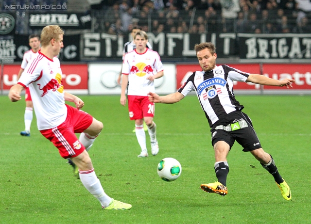 Salzburg - Sturm Graz
Oesterreichische Fussball Bundesliga, 14. Runde, FC RB Salzburg - SK Sturm Graz, Stadion Wals-Siezenheim, 02.11.2013. 

Foto zeigt David Schloffer (Sturm)
