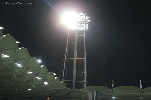 Sturm Graz - Ried
Oesterreichische Fussball Bundesliga, 15. Runde, SK Sturm Graz - SV Ried, Stadion Liebenau Graz, 27.11.2013. 

Foto zeigt einen Flutlichtmasten
