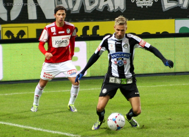 Sturm Graz - Ried
Oesterreichische Fussball Bundesliga, 15. Runde, SK Sturm Graz - SV Ried, Stadion Liebenau Graz, 27.11.2013. 

Foto zeigt Robert Zulj (Ried) und Patrick Wolf (Sturm)
