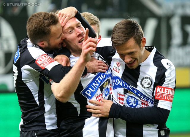 Sturm Graz - Ried
Oesterreichische Fussball Bundesliga, 15. Runde, SK Sturm Graz - SV Ried, Stadion Liebenau Graz, 27.11.2013. 

Foto zeigt Robert Beric (Sturm) und Anel Hadzic (Sturm)
Schlüsselwörter: torjubel