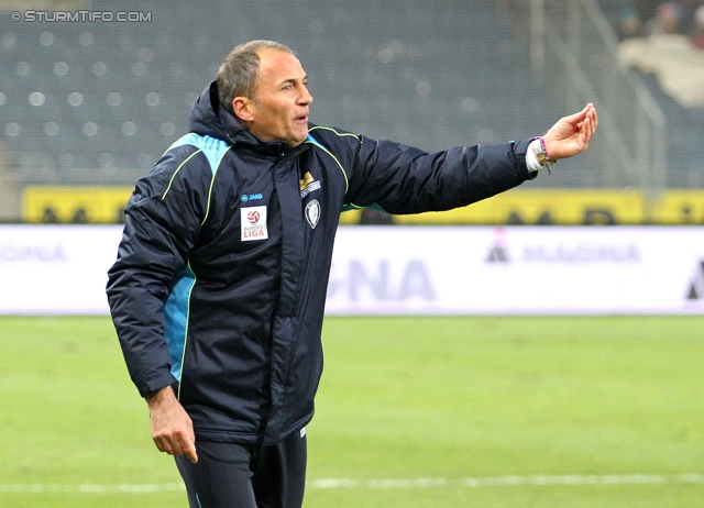 Sturm Graz - Ried
Oesterreichische Fussball Bundesliga, 15. Runde, SK Sturm Graz - SV Ried, Stadion Liebenau Graz, 27.11.2013. 

Foto zeigt Darko Milanic (Cheftrainer Sturm)
