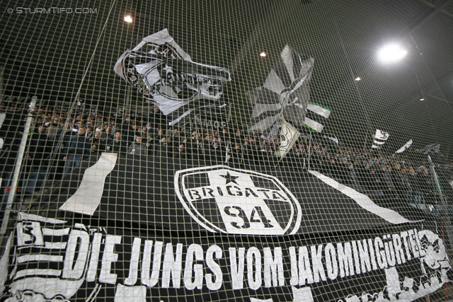 Sturm Graz - Wr. Neustadt
Oesterreichische Fussball Bundesliga, 17. Runde, SK Sturm Graz - SC Wiener Neustadt, Stadion Liebenau Graz, 30.11.2013. 

Foto zeigt Fans von Sturm
