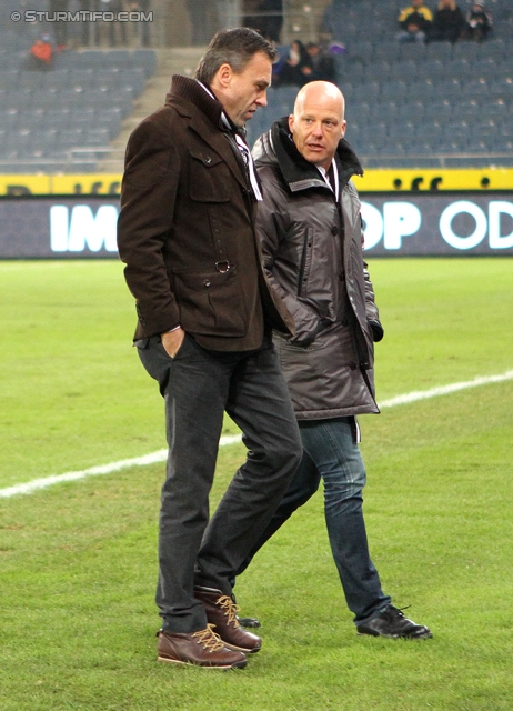 Sturm Graz - Wr. Neustadt
Oesterreichische Fussball Bundesliga, 17. Runde, SK Sturm Graz - SC Wiener Neustadt, Stadion Liebenau Graz, 30.11.2013. 

Foto zeigt Christian Jauk (Praesident Sturm) und Gerhard Goldbrich (General Manager Sturm)
