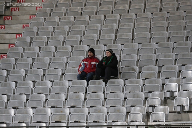 Innsbruck - Sturm Graz
Oesterreichische Fussball Bundesliga, 19. Runde,FC Wacker Innsbruck - SK Sturm Graz, Tivoli Stadion Innsbruck, 07.12.2013. 

Foto zeigt Fans von Wacker Innsbruck
