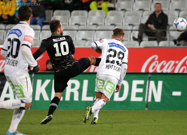 Innsbruck - Sturm Graz
Oesterreichische Fussball Bundesliga, 19. Runde,FC Wacker Innsbruck - SK Sturm Graz, Tivoli Stadion Innsbruck, 07.12.2013. 

Foto zeigt Daniel Offenbacher (Sturm), Roman Wallner (Innsbruck) und Philipp Huetter (Sturm)
