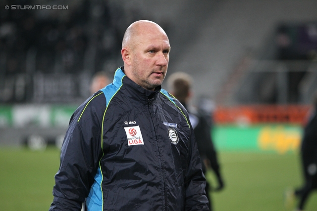 Innsbruck - Sturm Graz
Oesterreichische Fussball Bundesliga, 19. Runde,FC Wacker Innsbruck - SK Sturm Graz, Tivoli Stadion Innsbruck, 07.12.2013. 

Foto zeigt Kazimierz Sidorczuk (Tormanntrainer Sturm)
