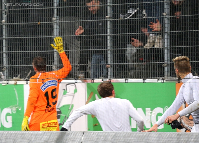 Innsbruck - Sturm Graz
Oesterreichische Fussball Bundesliga, 19. Runde,FC Wacker Innsbruck - SK Sturm Graz, Tivoli Stadion Innsbruck, 07.12.2013. 

Foto zeigt Benedikt Pliquett (Sturm), Christoph Kroepfl (Sturm) und Patrick Wolf (Sturm)
