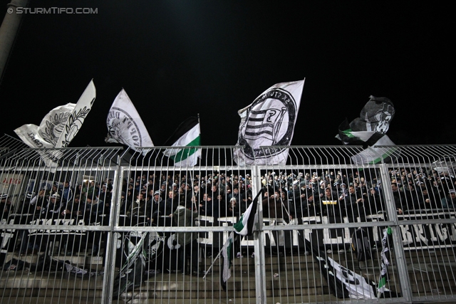 Wolfsberg - Sturm Graz
Oesterreichische Fussball Bundesliga, 16. Runde, Wolfsberger AC - SK Sturm Graz, Lavanttal-Arena Wolfsberg, 11.12.2013. 

Foto zeigt Fans von Sturm
