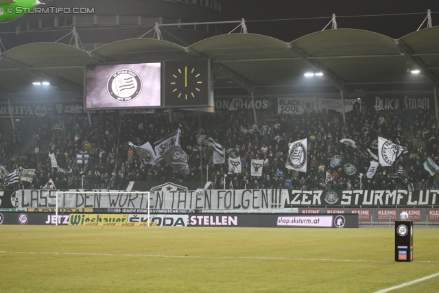 Sturm Graz - Groedig
Oesterreichische Fussball Bundesliga, 20. Runde, SK Sturm Graz - SV Groedig, Stadion Liebenau Graz, 14.12.2013. 

Foto zeigt Fans von Sturm mit einem Spruchband
