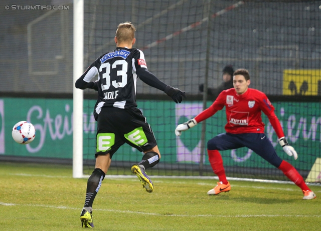 Sturm Graz - Groedig
Oesterreichische Fussball Bundesliga, 20. Runde, SK Sturm Graz - SV Groedig, Stadion Liebenau Graz, 14.12.2013. 

Foto zeigt Patrick Wolf (Sturm) und Cican Stankovic (Groedig)
