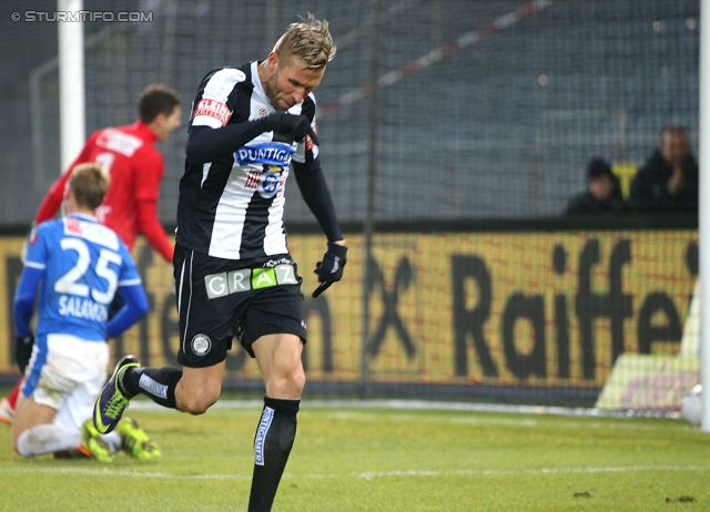 Sturm Graz - Groedig
Oesterreichische Fussball Bundesliga, 20. Runde, SK Sturm Graz - SV Groedig, Stadion Liebenau Graz, 14.12.2013. 

Foto zeigt Thomas Salamon (Groedig) , Cican Stankovic (Groedig) und Patrick Wolf (Sturm)
Schlüsselwörter: tor