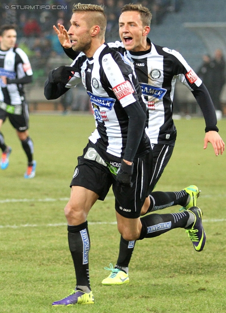 Sturm Graz - Groedig
Oesterreichische Fussball Bundesliga, 20. Runde, SK Sturm Graz - SV Groedig, Stadion Liebenau Graz, 14.12.2013. 

Foto zeigt Patrick Wolf (Sturm) und Daniel Beichler (Sturm)
