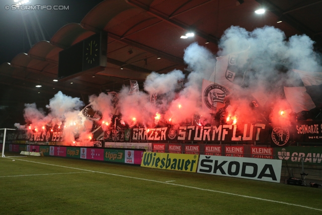 Sturm Graz - Rapid Wien
Oesterreichische Fussball Bundesliga, 21. Runde, SK Sturm Graz - SK Rapid Wien, Stadion Liebenau Graz, 18.12.2013. 

Foto zeigt Fans von Sturm
Schlüsselwörter: pyrotechnik