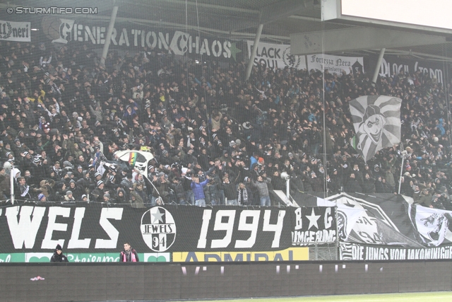 Sturm Graz - Rapid Wien
Oesterreichische Fussball Bundesliga, 21. Runde, SK Sturm Graz - SK Rapid Wien, Stadion Liebenau Graz, 18.12.2013. 

Foto zeigt Fans von Sturm
