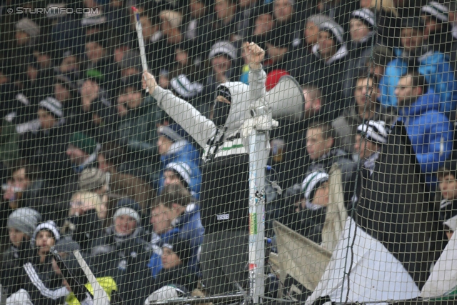 Sturm Graz - Rapid Wien
Oesterreichische Fussball Bundesliga, 21. Runde, SK Sturm Graz - SK Rapid Wien, Stadion Liebenau Graz, 18.12.2013. 

Foto zeigt Fans von Sturm
