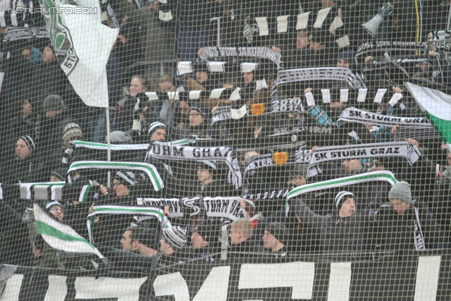 Sturm Graz - Rapid Wien
Oesterreichische Fussball Bundesliga, 21. Runde, SK Sturm Graz - SK Rapid Wien, Stadion Liebenau Graz, 18.12.2013. 

Foto zeigt Fans von Sturm
