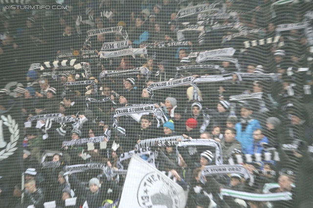 Sturm Graz - Rapid Wien
Oesterreichische Fussball Bundesliga, 21. Runde, SK Sturm Graz - SK Rapid Wien, Stadion Liebenau Graz, 18.12.2013. 

Foto zeigt Fans von Sturm
