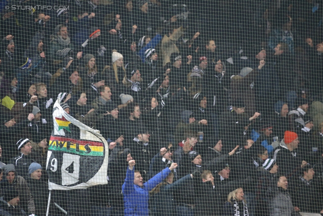 Sturm Graz - Rapid Wien
Oesterreichische Fussball Bundesliga, 21. Runde, SK Sturm Graz - SK Rapid Wien, Stadion Liebenau Graz, 18.12.2013. 

Foto zeigt Fans von Sturm
