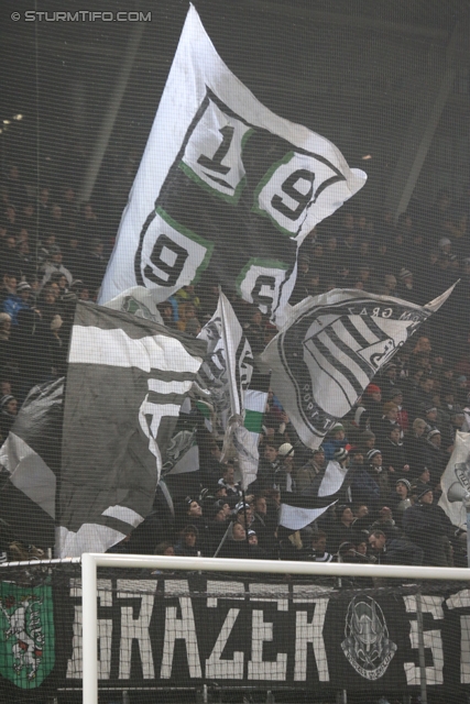 Sturm Graz - Rapid Wien
Oesterreichische Fussball Bundesliga, 21. Runde, SK Sturm Graz - SK Rapid Wien, Stadion Liebenau Graz, 18.12.2013. 

Foto zeigt Fans von Sturm
