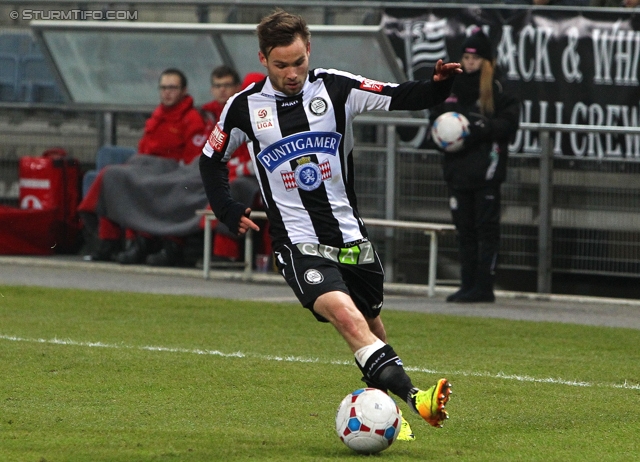 Sturm Graz - Rapid Wien
Oesterreichische Fussball Bundesliga, 21. Runde, SK Sturm Graz - SK Rapid Wien, Stadion Liebenau Graz, 18.12.2013. 

Foto zeigt David Schloffer (Sturm)
