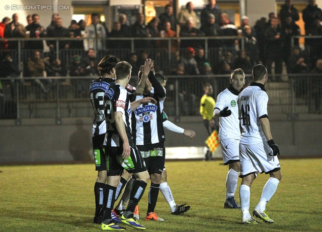 Sturm Graz - Haladas Szombathely
Testspiel,  SK Sturm Graz - Haladas Szombathely, Trainingszentrum Messendorf, 15.01.2014. 

Foto zeigt Nikola Vujadinovic (Sturm), Robert Beric (Sturm) und Daniel Beichler (Sturm)
Schlüsselwörter: torjubel