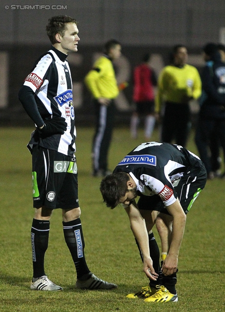 Sturm Graz - Haladas Szombathely
Testspiel,  SK Sturm Graz - Haladas Szombathely, Trainingszentrum Messendorf, 15.01.2014. 

Foto zeigt Andreas Pfingstner (Sturm) und Aleksandar Todorovski (Sturm)
