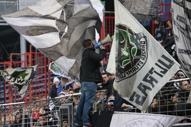 Admira Wacker - Sturm Graz
Oesterreichische Fussball Bundesliga, 22. Runde, FC Admira Wacker - SK Sturm Graz, Stadion Suedstadt Maria Enzersdorf, 08.02.2014. 

Foto zeigt Fans von Sturm
