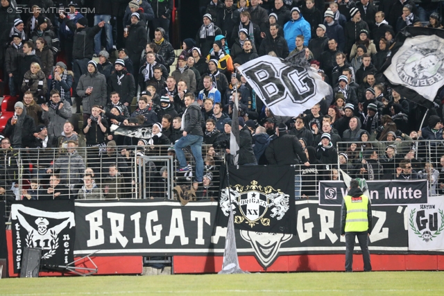 Admira Wacker - Sturm Graz
Oesterreichische Fussball Bundesliga, 22. Runde, FC Admira Wacker - SK Sturm Graz, Stadion Suedstadt Maria Enzersdorf, 08.02.2014. 

Foto zeigt Fans von Sturm
