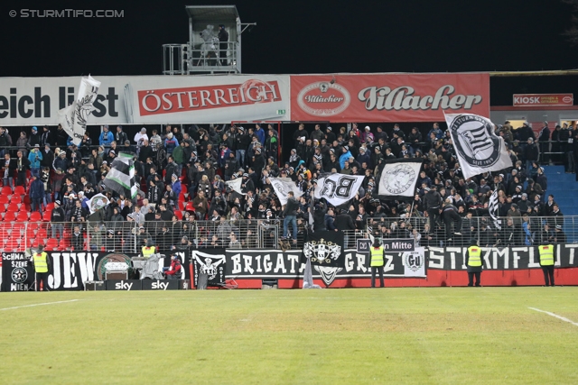 Admira Wacker - Sturm Graz
Oesterreichische Fussball Bundesliga, 22. Runde, FC Admira Wacker - SK Sturm Graz, Stadion Suedstadt Maria Enzersdorf, 08.02.2014. 

Foto zeigt Fans von Sturm
