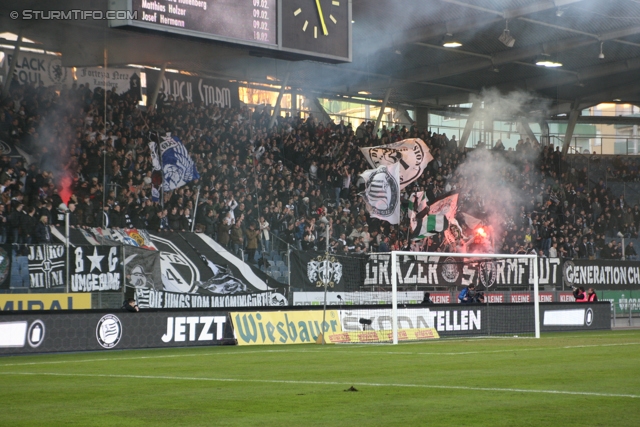 Sturm Graz - Salzburg
Oesterreichische Fussball Bundesliga, 23. Runde, SK Sturm Graz -  FC RB Salzburg, Stadion Liebenau Graz, 15.02.2014. 

Foto zeigt Fans von Sturm
Schlüsselwörter: pyrotechnik