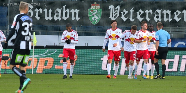 Sturm Graz - Salzburg
Oesterreichische Fussball Bundesliga, 23. Runde, SK Sturm Graz -  FC RB Salzburg, Stadion Liebenau Graz, 15.02.2014. 

Foto zeigt die Mannschaft von RB Salzburg
Schlüsselwörter: torjubel