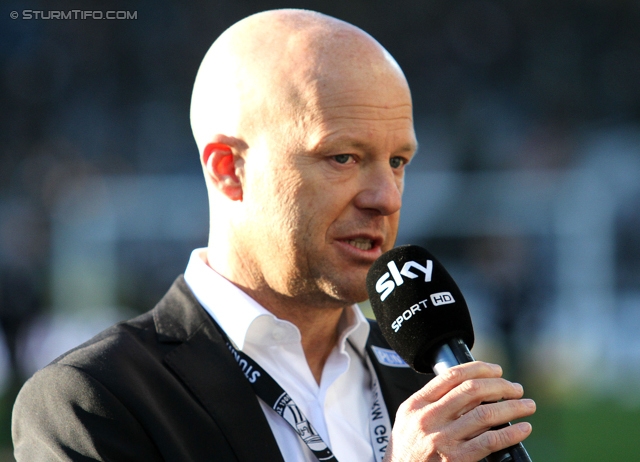 Sturm Graz - Salzburg
Oesterreichische Fussball Bundesliga, 23. Runde, SK Sturm Graz -  FC RB Salzburg, Stadion Liebenau Graz, 15.02.2014. 

Foto zeigt Gerhard Goldbrich (General Manager Sturm) beim Interview
