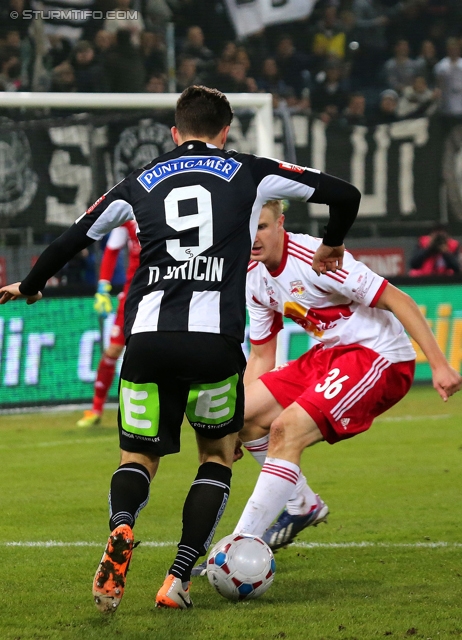 Sturm Graz - Salzburg
Oesterreichische Fussball Bundesliga, 23. Runde, SK Sturm Graz -  FC RB Salzburg, Stadion Liebenau Graz, 15.02.2014. 

Foto zeigt Marco Djuricin (Sturm) und Martin Hinteregger (Salzburg)
