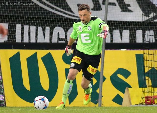 Sturm Graz - Wolfsberg
Oesterreichische Fussball Bundesliga, 25. Runde, SK Sturm Graz -  Wolfsberger AC, Stadion Liebenau Graz, 01.03.2014. 

Foto zeigt Christian Gratzei (Sturm)
