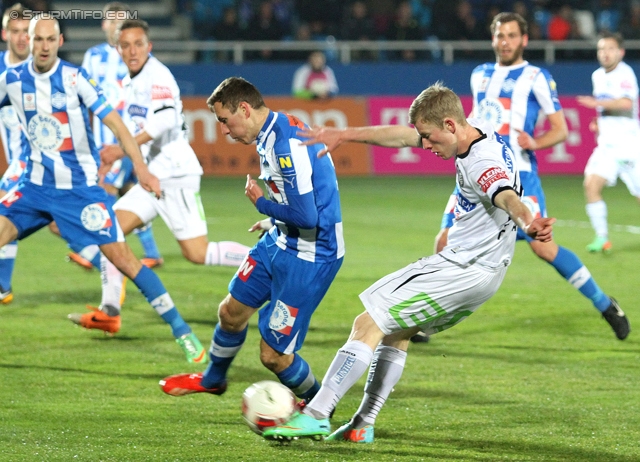 Wiener Neustadt - Sturm Graz
Oesterreichische Fussball Bundesliga, 25. Runde, SC Wiener Neustadt - SK Sturm Graz, Stadion Wiener Neustadt, 08.03.2014. 

Foto zeigt Florian Kainz (Sturm)
