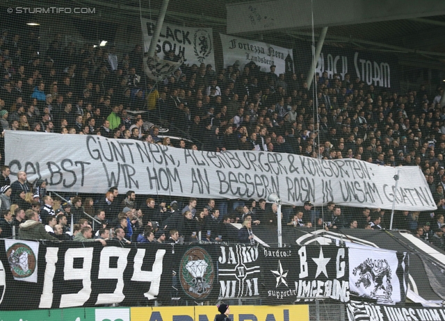 Sturm Graz - Austria Wien
Oesterreichische Fussball Bundesliga, 27. Runde, SK Sturm Graz -  FK Austria Wien, Stadion Liebenau Graz, 15.03.2014. 

Foto zeigt Fans von Sturm mit einem Spruchband
Schlüsselwörter: protest