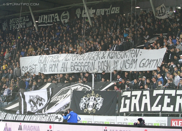 Sturm Graz - Austria Wien
Oesterreichische Fussball Bundesliga, 27. Runde, SK Sturm Graz -  FK Austria Wien, Stadion Liebenau Graz, 15.03.2014. 

Foto zeigt Fans von Sturm mit einem Spruchband
Schlüsselwörter: protest