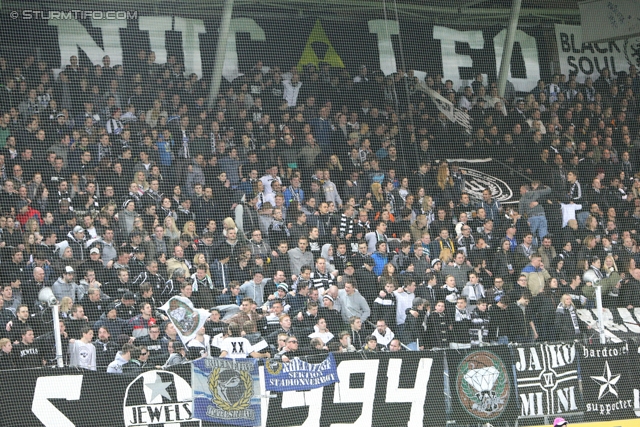 Sturm Graz - Wacker Innsbruck
Oesterreichische Fussball Bundesliga, 28. Runde, SK Sturm Graz -  FC Wacker Innsbruck, Stadion Liebenau Graz, 22.03.2014. 

Foto zeigt Fans von Sturm
