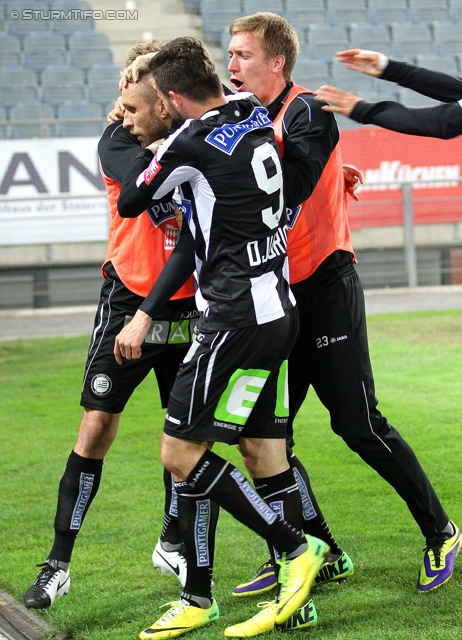 Sturm Graz - Wacker Innsbruck
Oesterreichische Fussball Bundesliga, 28. Runde, SK Sturm Graz -  FC Wacker Innsbruck, Stadion Liebenau Graz, 22.03.2014. 

Foto zeigt Patrick Wolf (Sturm), Marco Djuricin (Sturm), Robert Beric (Sturm)
