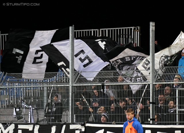 Groedig - Sturm Graz
Oesterreichische Fussball Bundesliga, 29. Runde, SV Groedig - SK Sturm Graz, Untersbergarena Groedig, 26.03.2014. 

Foto zeigt Fans von Sturm
