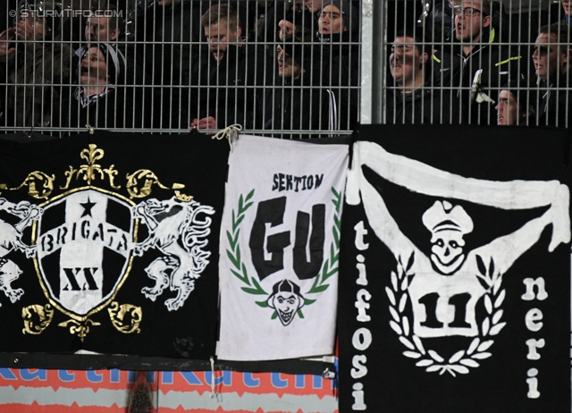 Groedig - Sturm Graz
Oesterreichische Fussball Bundesliga, 29. Runde, SV Groedig - SK Sturm Graz, Untersbergarena Groedig, 26.03.2014. 

Foto zeigt Fans von Sturm
