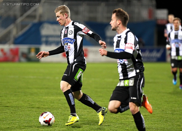 Groedig - Sturm Graz
Oesterreichische Fussball Bundesliga, 29. Runde, SV Groedig - SK Sturm Graz, Untersbergarena Groedig, 26.03.2014. 

Foto zeigt Florian Kainz (Sturm) und Christian Klem (Sturm)
