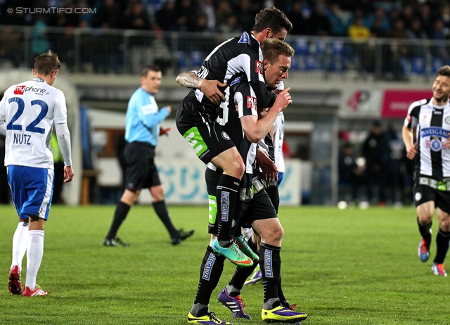 Groedig - Sturm Graz
Oesterreichische Fussball Bundesliga, 29. Runde, SV Groedig - SK Sturm Graz, Untersbergarena Groedig, 26.03.2014. 

Foto zeigt Stefan Nutz (Groedig), David Schloffer (Sturm) und Robert Beric (Sturm)
Schlüsselwörter: torjubel