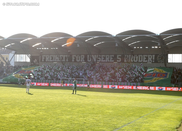 Rapid Wien - Sturm Graz
Oesterreichische Fussball Bundesliga, 30. Runde, SK Rapid Wien - SK Sturm Graz, Gerhard Hanappi Stadion Wien, 29.03.2014. 

Foto zeigt Fans von Rapid mit einer Choreografie
